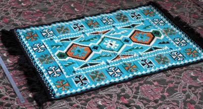 Коврик в туркменском стиле. Стамбул, производство - афганские туркмены, современная работа Коврик в туркменском стиле. Стамбул, производство - афганские туркмены, современ