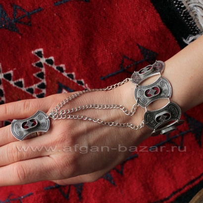 Браслет с кольцом в казахском стиле