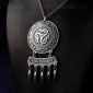 Кулон на цепочке в казахском стиле