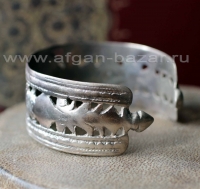 Афганский племенной браслет. Афганистан или Пакистан, племена Кучи, 20-й век Афганский племенной браслет. Афганистан или Пакистан, племена Кучи, 20-й век