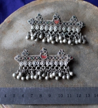 Пара заколок с цветными вставками. Афганистан или Пакистан, 20 в.