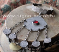 Туркменский браслет с кольцами "Кёкенли йузук". Северный Афганистан, конец 20-го века, туркмены племени Сарык или Эрсари Туркменский браслет с кольцами "Кёкенли йузук". Северный Афганистан, конец 20-го
