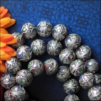 этническая фурнитура  ручной работы бусины