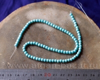 Связка из ста бусин под бирюзу