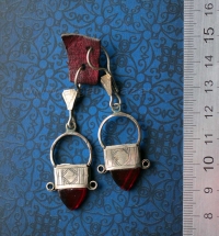 Серьги в виде туарегских амулетов In-Gall Марокко, современная работа.