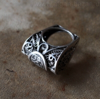 Филигранный перстень с сердоликом. Египет или Ближний Восток, современная работа Филигранный перстень с сердоликом. Египет или Ближний Восток, современная работа