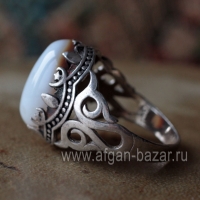 Перстень с агатом (ониксом). Египет, современная работа