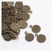 этническая фурнитура для расшивки костюма. Монеты.