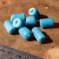 Африканские стеклянные бусины Кробо - African Ghana Krobo Beads. Лот из восьми б