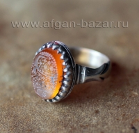 Иранский мужской перстень с сердоликом и каллиграфической надписью - шиитским зикром Иранский мужской перстень с сердоликом и каллиграфической надписью - шиитским зи