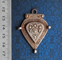 Подвеска-коннектор, деталь украшения. Западный Казахстан, 19й - начало 20 в