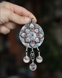 Авторские украшения. Подвеска ручной работы.