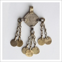 этническая фурнитура для расшивки костюма. Кучи подвески