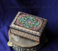Деревянная шкатулка с инкрустацией "Хатам" с миниатюрной росписью