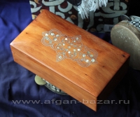 Шкатулка из кедра с инкрустацией. Марокко, современная работа Шкатулка из кедра с инкрустацией. Марокко, современная работа