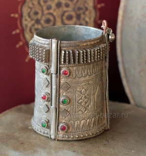 Традиционный афганский племенной браслет "Баху" (bahu). Афганистан, народность Х