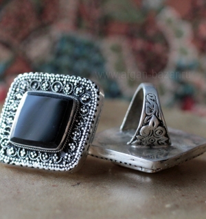 Афганский перстень с черным камнем (обсидиан или агат)