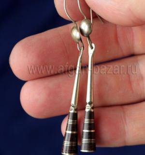 Туарегские серьги с инкрустацией. Марокко или западная Сахара (Мавритания, Мали, Нигер) Туарегские серьги с инкрустацией. Марокко или западная Сахара (Мавритания, Мали,