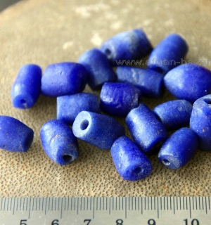 Африканские стеклянные бусины Кробо - African Ghana Krobo Beads. Лот из семнадца
