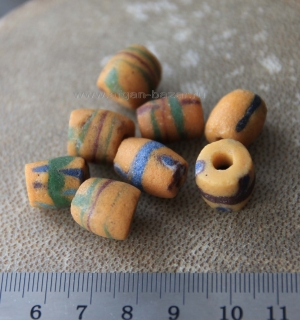 Африканские стеклянные бусины Кробо - African Ghana Krobo Beads. Лот из восьми б