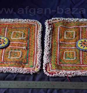 Пара расшитых нашивок на платье. Афганистан или Пакистан, племена Кучи, 20-21 вв