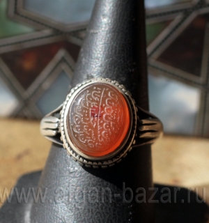 Иранский мужской перстень с сердоликом и каллиграфической надписью