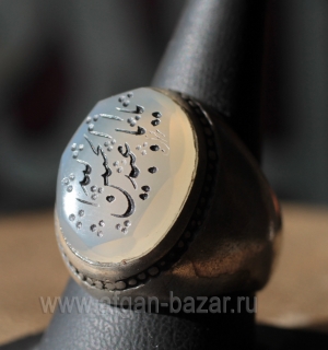 Винтажный иранский мужской перстень - талисман с  палевым халцедоном и каллиграф