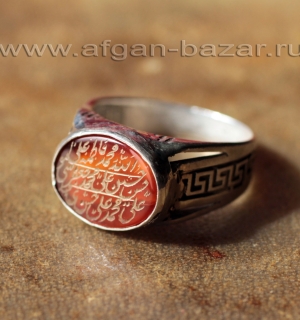 Иранский мужской перстень с сердоликом и каллиграфической надписью - шиитским зи