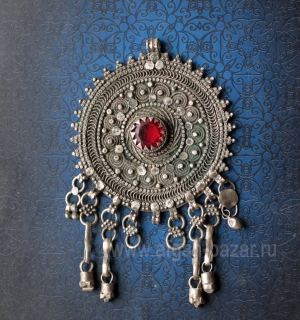 Подвеска-медальон, центральная часть ожерелья. Йемен или Саудовская Аравия, 20-й