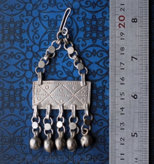 Винтажная египетская сережка - амулет Зар (без пары). Египет, 20 век