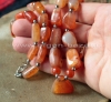 Колье-амулет "Kahraman" из винтажных сердоликовых бусин "Aqeek Sulaymani"